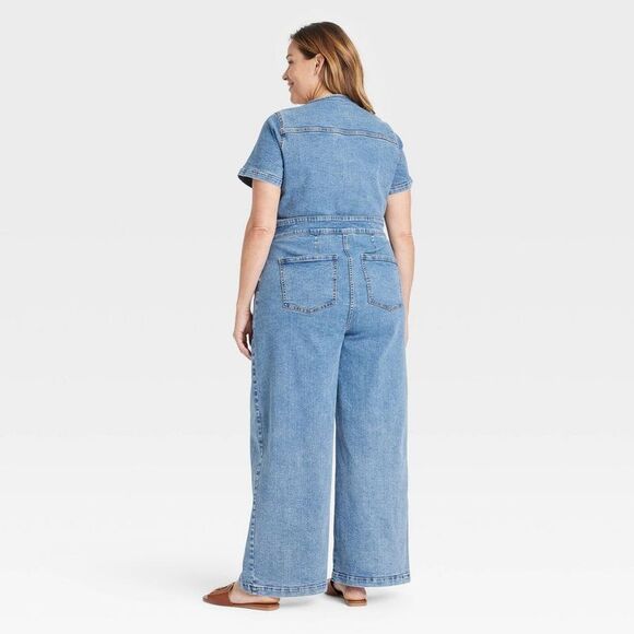Ava & Viv - Women's Short Sleeve Button-Front Jumpsuit - Ava & Medium Wash - Picture 2 of 3
